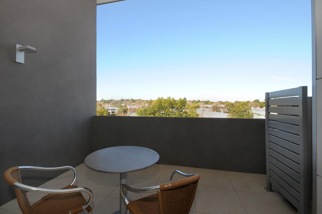 Laguna Serviced Apartments Тувумба Экстерьер фото
