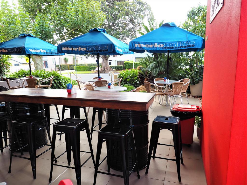 Laguna Serviced Apartments Тувумба Экстерьер фото
