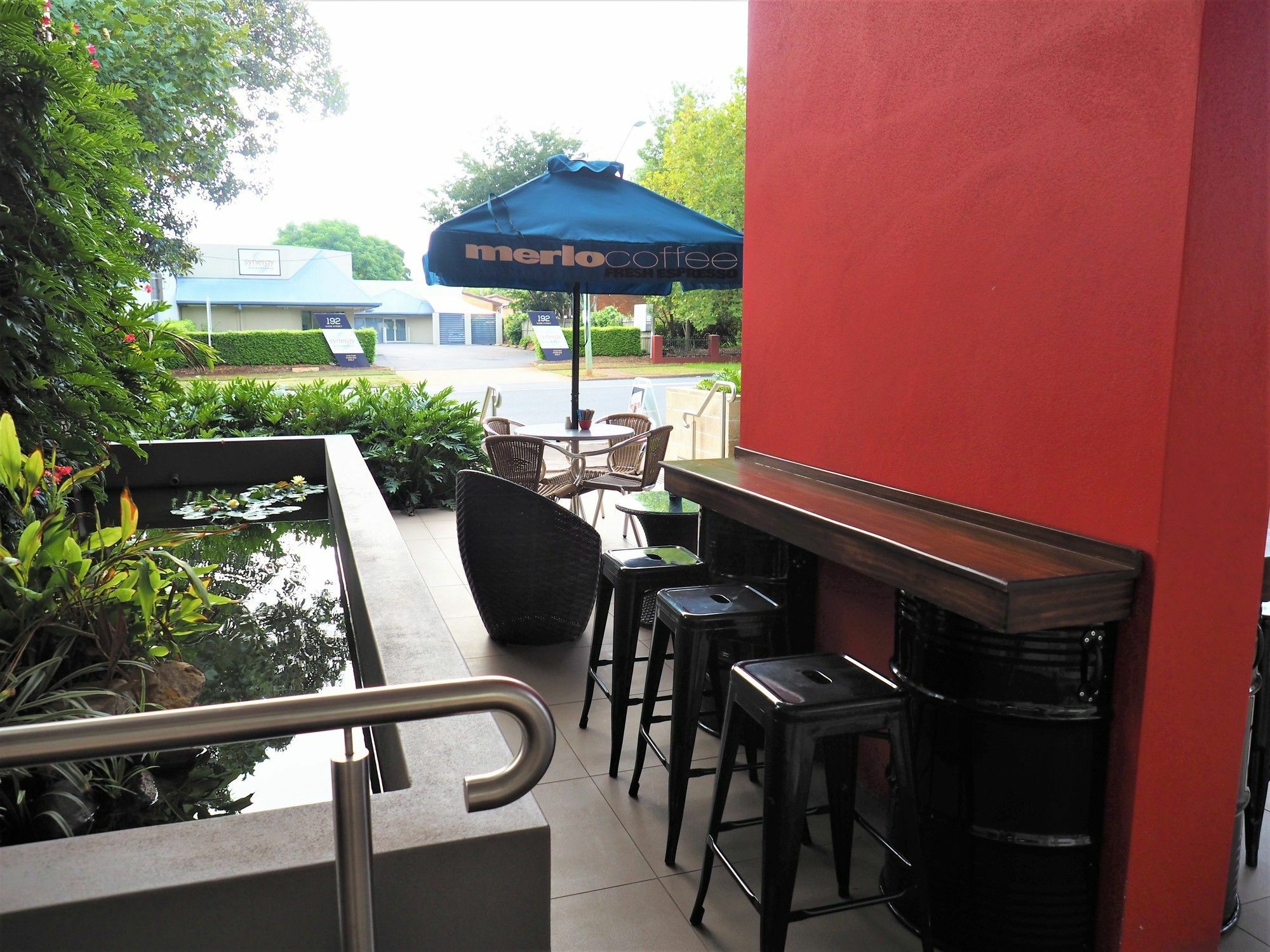Laguna Serviced Apartments Тувумба Экстерьер фото